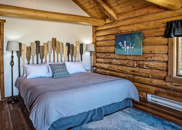 Triangle C Cabins